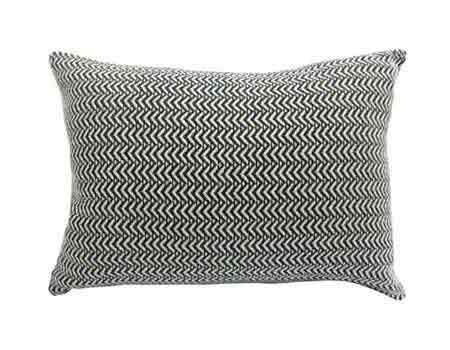 modern_decor_cushion_for_living_room